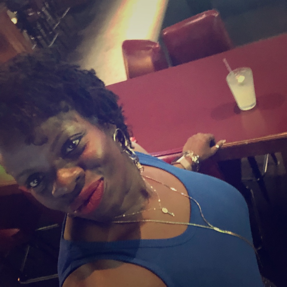 Meet your Posher, Shawana gotnotimeforthefakeones